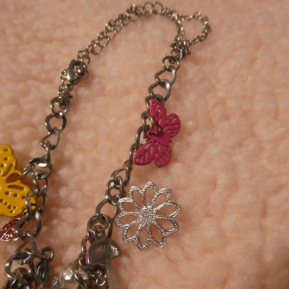 Charm Chainlink Bracelet | 12 Charms - Picture 2 of 12